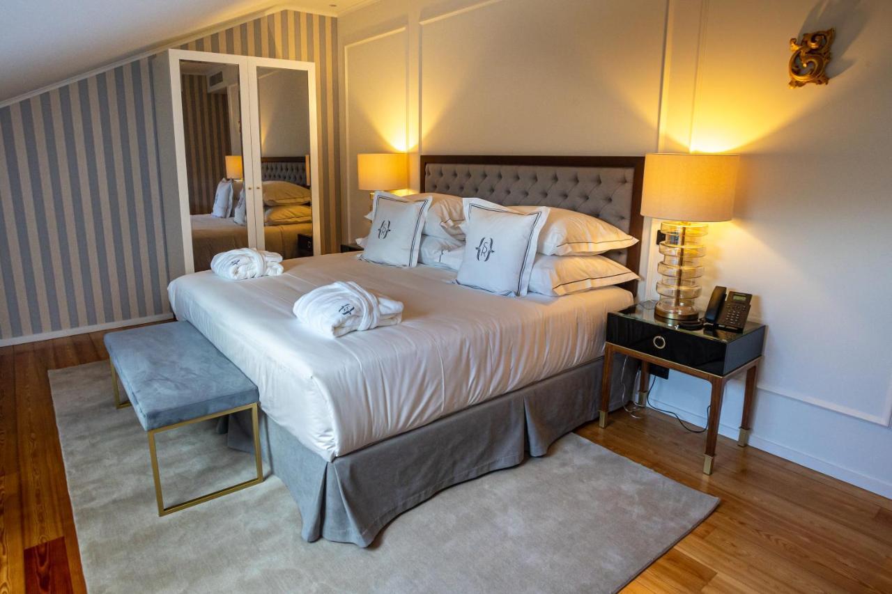 Solar Do Requeijo By Luna Hotels & Resorts Arcos de Valdevez Εξωτερικό φωτογραφία A bedroom at the hotel
