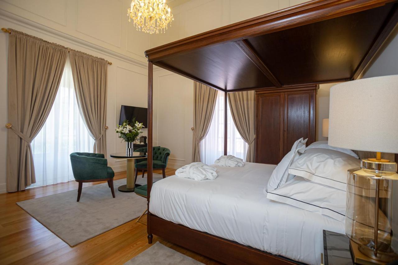 Solar Do Requeijo By Luna Hotels & Resorts Arcos de Valdevez Εξωτερικό φωτογραφία A bedroom at the hotel