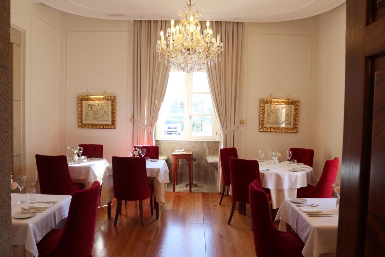 Solar Do Requeijo By Luna Hotels & Resorts Arcos de Valdevez Εξωτερικό φωτογραφία The interior of the restaurant